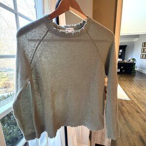 Minnie Rose Green 100% Cashmere Crew Neck Distressed Long Sleeve Sweater sz M